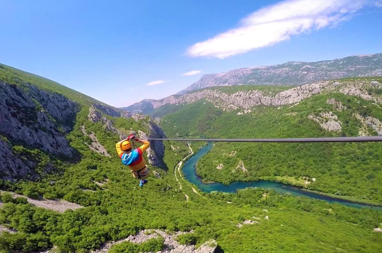 Dingdoong's * Jesenice (Split-Dalmatia)